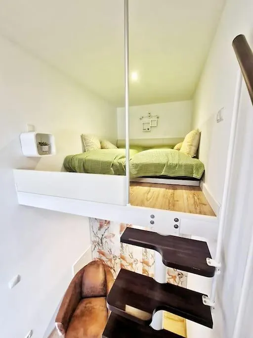 Magic-Trio-Apartment-Im- Zentrum-Von-Wien Apartment Vienna