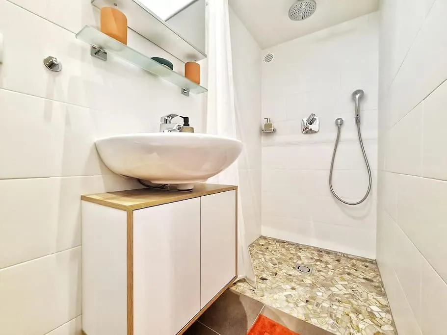 Magic-Trio-Apartment-Im- Zentrum-Von-Wien 0*, Vienna